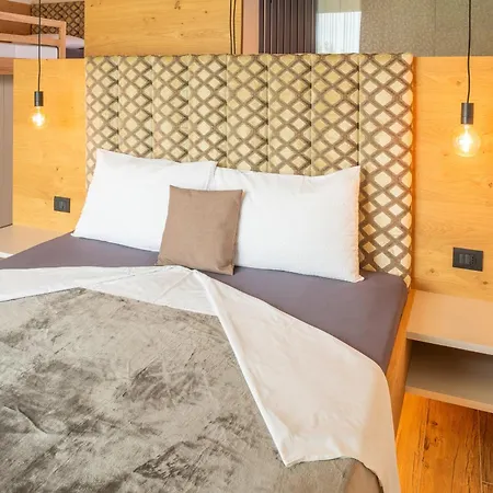 Otel Lakeview Heaven Lonato